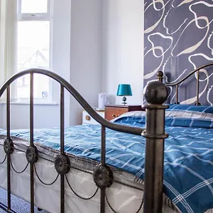  Guest house 33 Turner Street United Kingdom